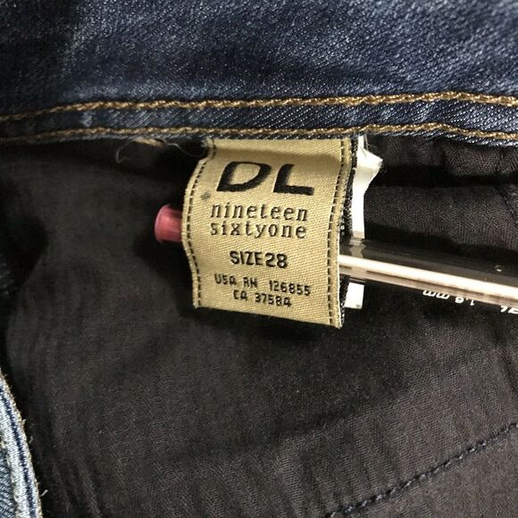 DL1961 Jeans Nicky Cigarette Skinny Mid Rise 360‎ Medium Wash Womens Size 28 - Picture 10 of 12